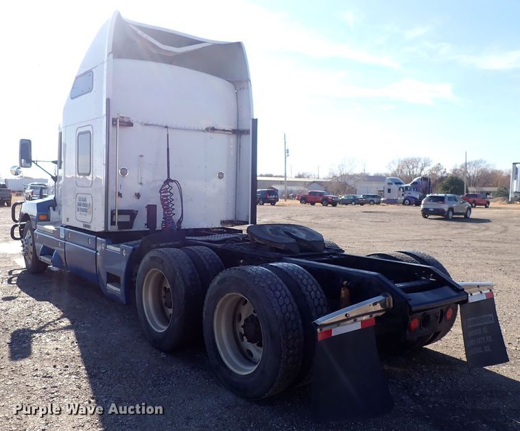 image for item DQ4997 2007 Kenworth T600  semi truck