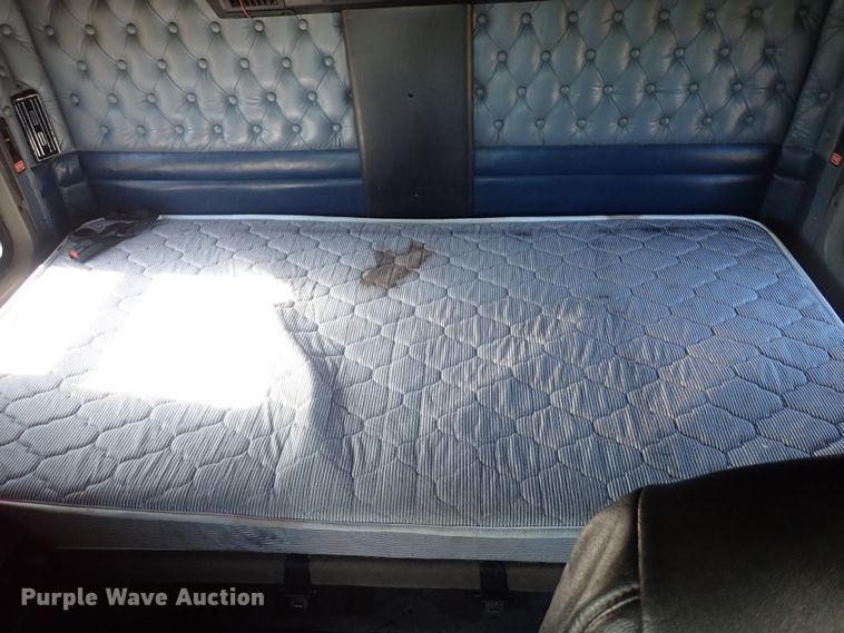 image for item DQ4997 2007 Kenworth T600  semi truck