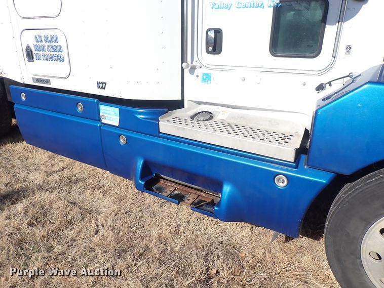 image for item DQ4997 2007 Kenworth T600  semi truck