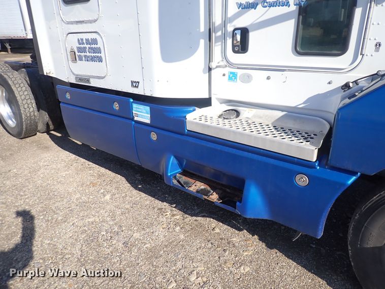 image for item DQ4997 2007 Kenworth T600  semi truck