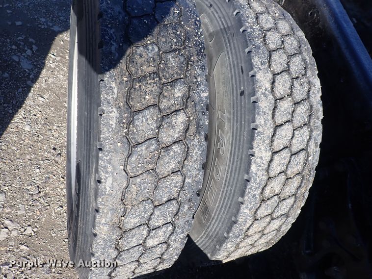 image for item DQ4997 2007 Kenworth T600  semi truck