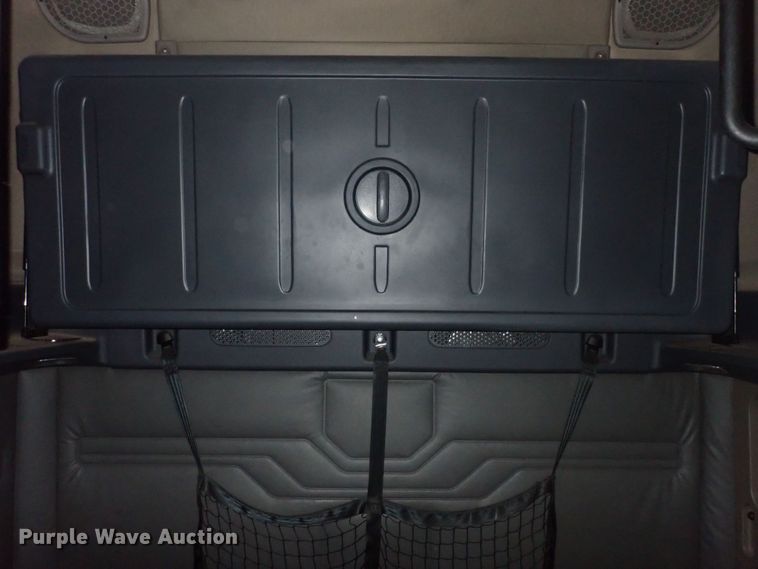 image for item DQ5033 2016 Freightliner Cascadia Evolution  semi truck