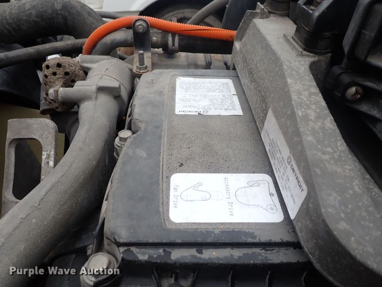 image for item DQ5033 2016 Freightliner Cascadia Evolution  semi truck