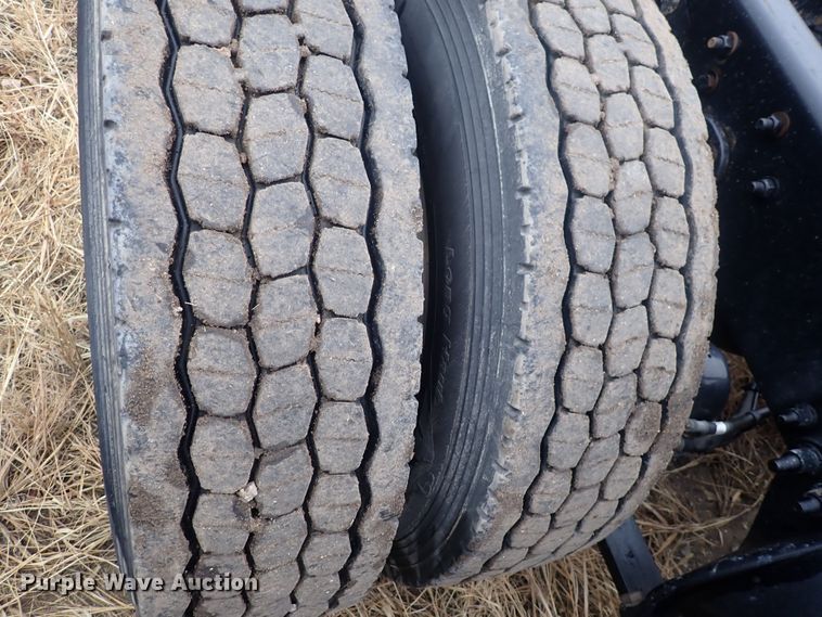 image for item DQ5033 2016 Freightliner Cascadia Evolution  semi truck