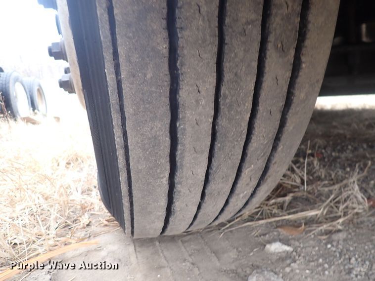 image for item DQ5033 2016 Freightliner Cascadia Evolution  semi truck