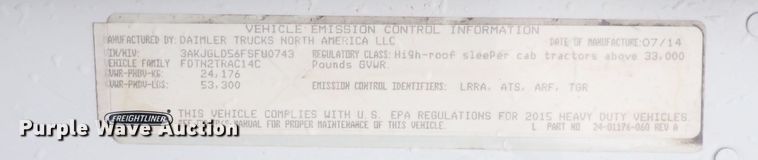 image for item DQ5037 2015 Freightliner Cascadia Evolution  semi truck