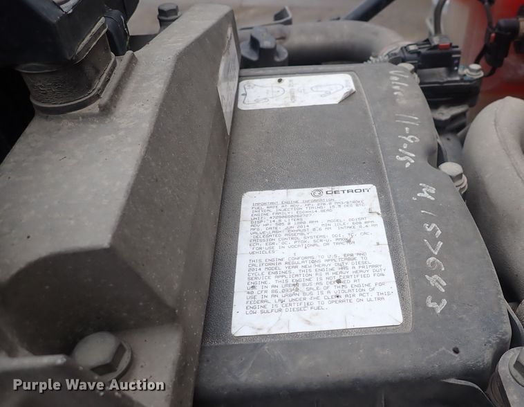 image for item DQ5037 2015 Freightliner Cascadia Evolution  semi truck