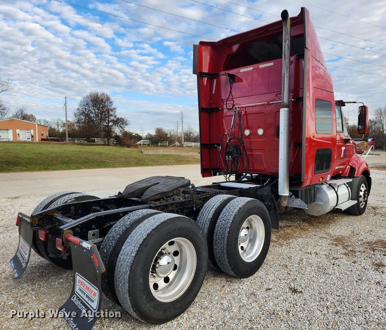 image for item DQ5378 2013 International ProStar Plus  semi truck