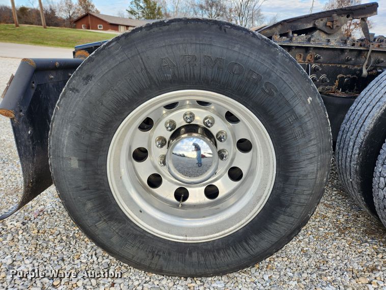 image for item DQ5378 2013 International ProStar Plus  semi truck