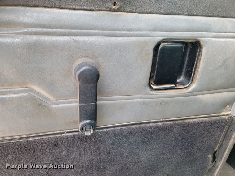 image for item DQ7464 1996 Peterbilt 378  semi truck