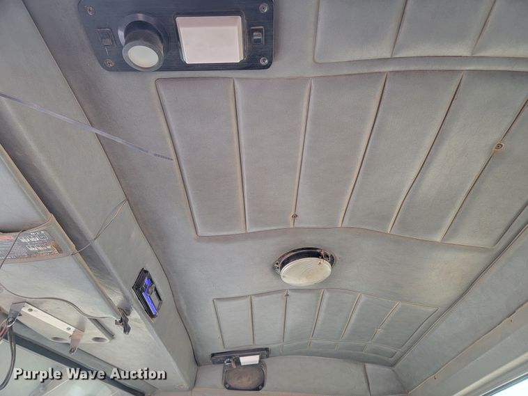 image for item DQ7464 1996 Peterbilt 378  semi truck