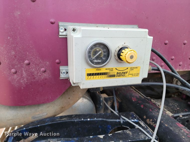 image for item DQ7464 1996 Peterbilt 378  semi truck