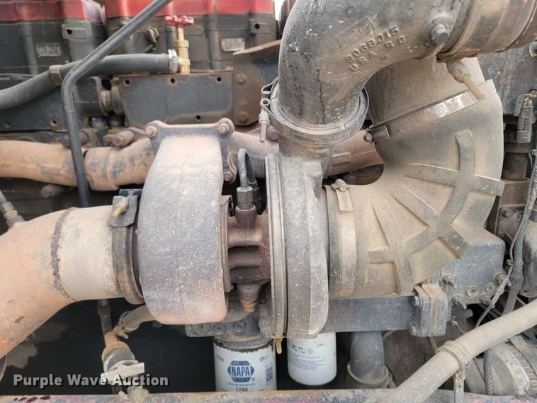 image for item DQ7464 1996 Peterbilt 378  semi truck