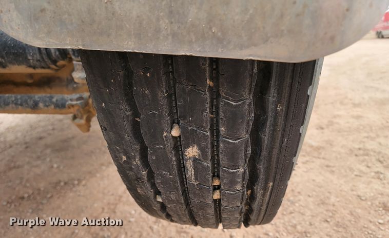 image for item DQ7464 1996 Peterbilt 378  semi truck