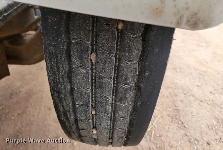 image for item DQ7464 1996 Peterbilt 378  semi truck