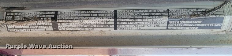 image for item DQ7464 1996 Peterbilt 378  semi truck