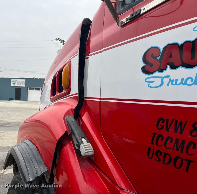 image for item DR7399 2006 Sterling L9500  dump truck