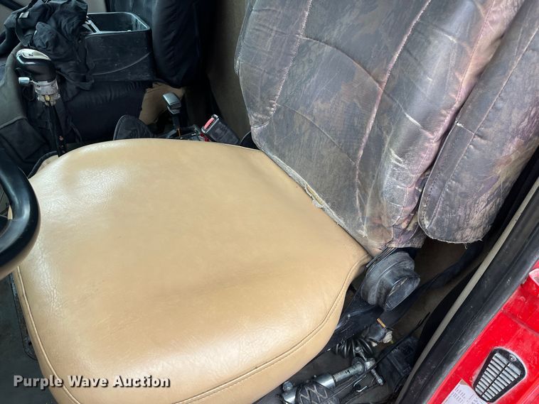 image for item DR7399 2006 Sterling L9500  dump truck