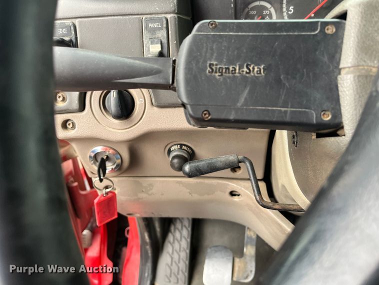 image for item DR7399 2006 Sterling L9500  dump truck