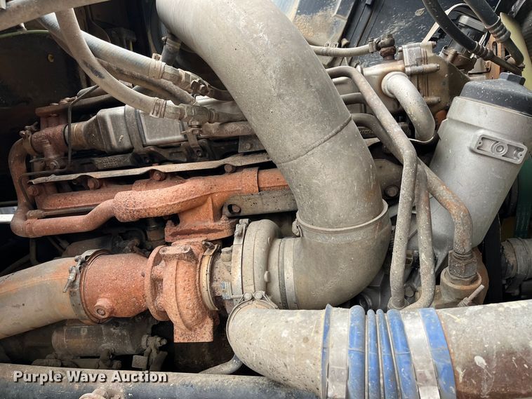 image for item DR7399 2006 Sterling L9500  dump truck