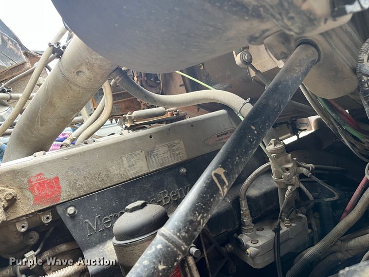 image for item DR7399 2006 Sterling L9500  dump truck