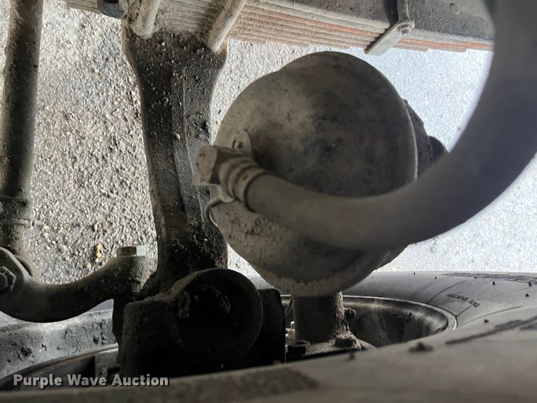 image for item DR7399 2006 Sterling L9500  dump truck