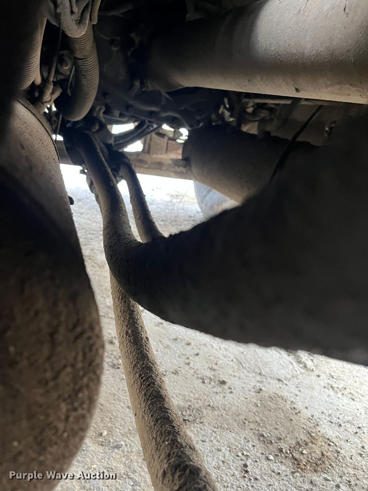 image for item DR7399 2006 Sterling L9500  dump truck