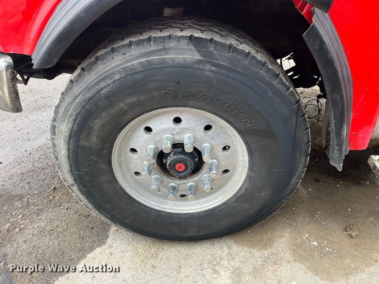 image for item DR7399 2006 Sterling L9500  dump truck