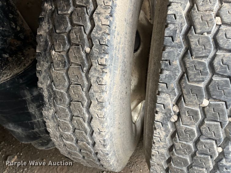 image for item DR7399 2006 Sterling L9500  dump truck