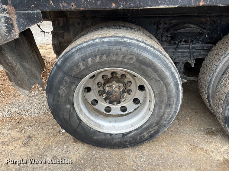 image for item DR7399 2006 Sterling L9500  dump truck