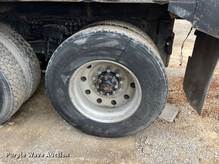 image for item DR7399 2006 Sterling L9500  dump truck