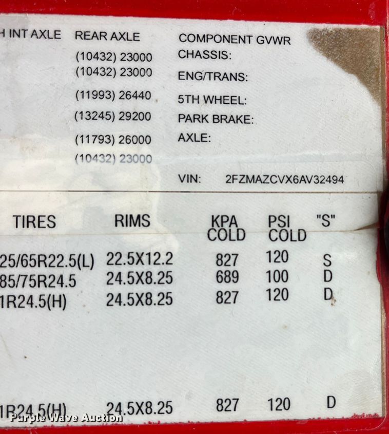 image for item DR7399 2006 Sterling L9500  dump truck