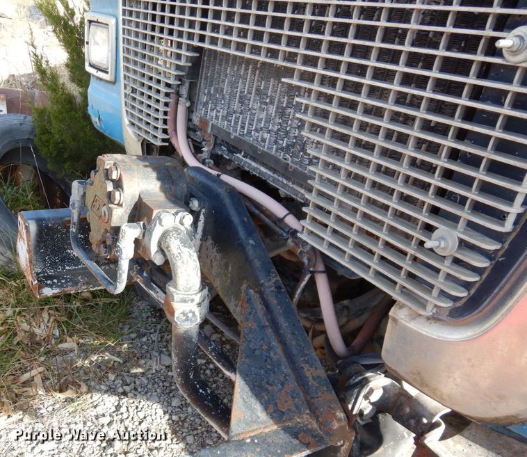 image for item DS1530 1996 Ford LN8000  refuse truck