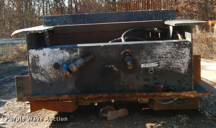 image for item HG9299 2001 Witzco RG-35  lowboy equipment trailer