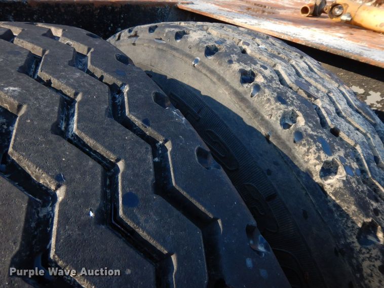 image for item HG9299 2001 Witzco RG-35  lowboy equipment trailer