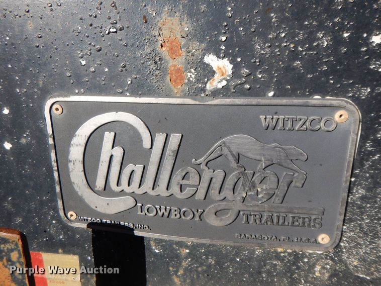image for item HG9299 2001 Witzco RG-35  lowboy equipment trailer