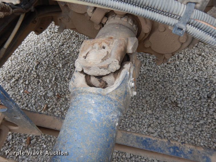 image for item HG9351 2007 International 8600  semi truck