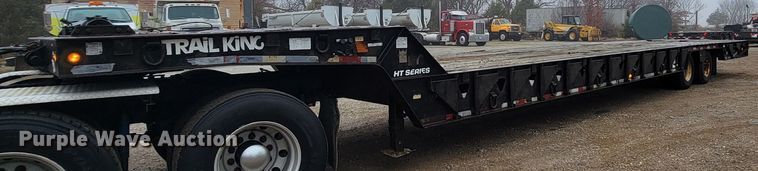 image for item HG9353 2001 Trail King TK70HT  equipment trailer