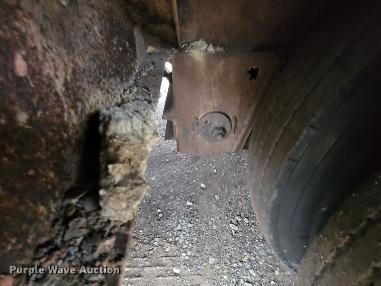 image for item HG9353 2001 Trail King TK70HT  equipment trailer