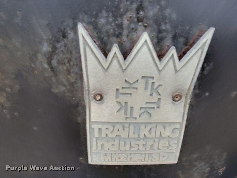 image for item HG9353 2001 Trail King TK70HT  equipment trailer