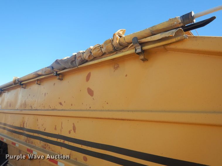 image for item HQ9530 1993 Load King 246-43-3  bottom dump trailer