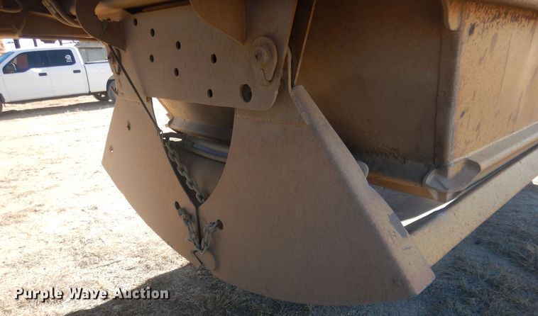 image for item HQ9530 1993 Load King 246-43-3  bottom dump trailer