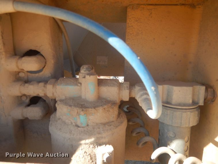 image for item HQ9530 1993 Load King 246-43-3  bottom dump trailer