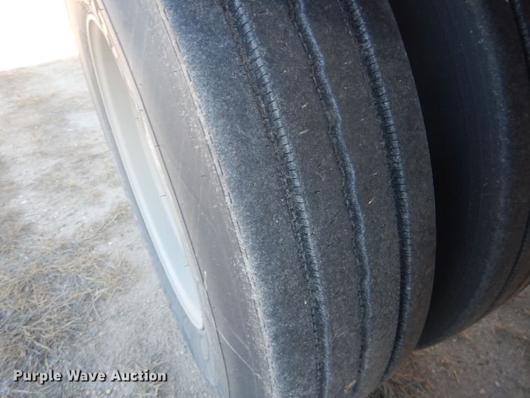 image for item HQ9530 1993 Load King 246-43-3  bottom dump trailer