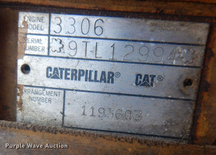 image for item HQ9531 1997 Peterbilt 357  ready mix truck