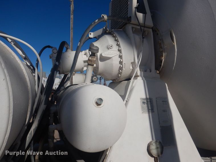 image for item HQ9531 1997 Peterbilt 357  ready mix truck