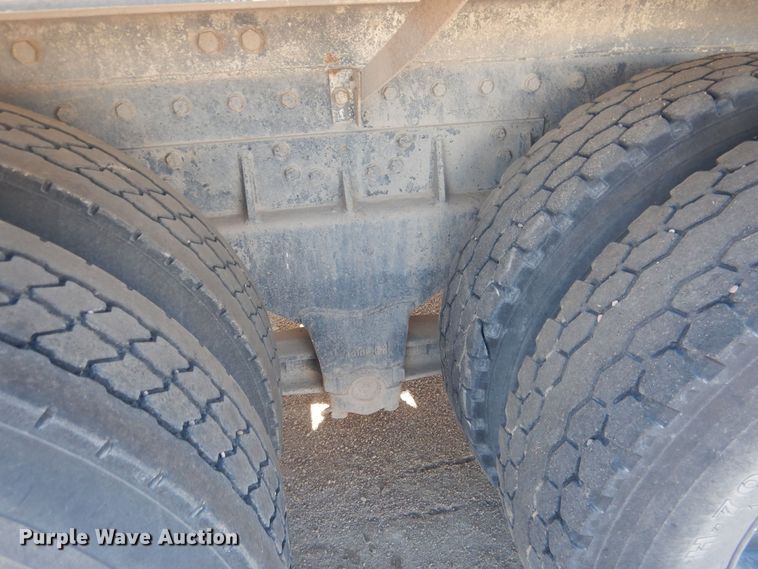 image for item HQ9531 1997 Peterbilt 357  ready mix truck