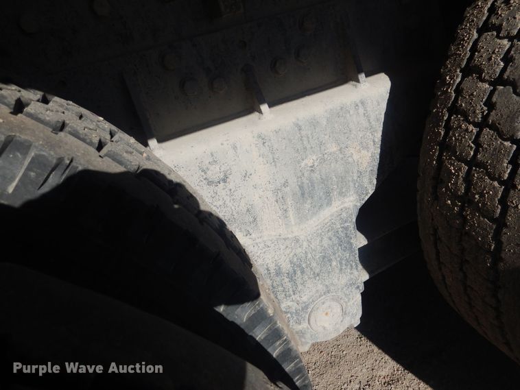 image for item HQ9531 1997 Peterbilt 357  ready mix truck