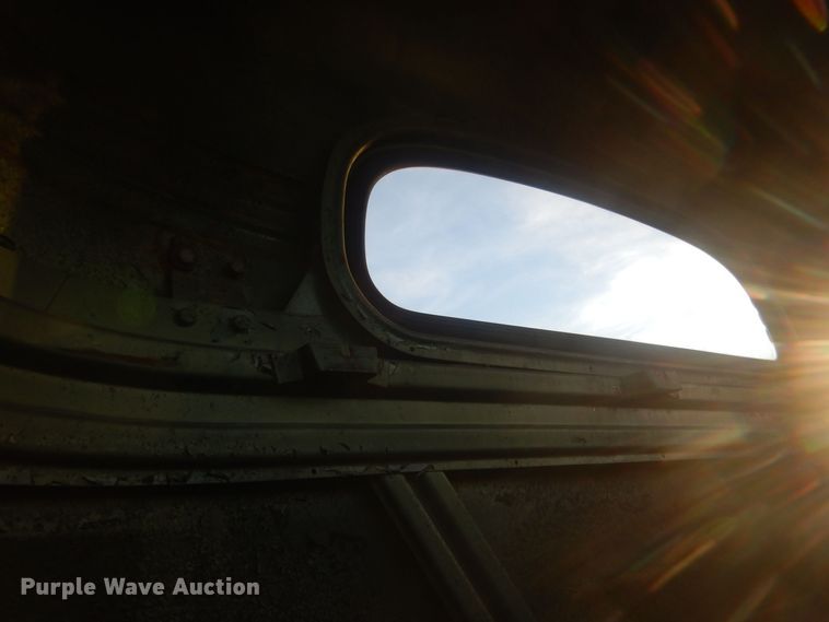 image for item HQ9558 1965 Mack B61  semi truck