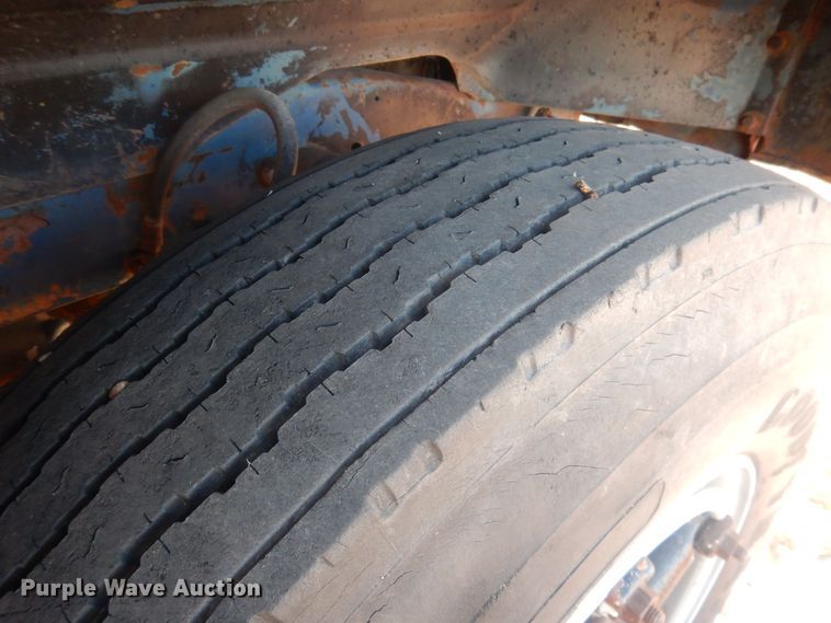 image for item HQ9558 1965 Mack B61  semi truck